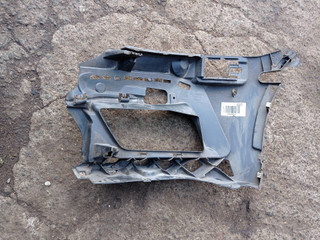 крепление бампера BMW M8 F91/92 F93 2020, 4.4 л., S63 B44 B, бензин, АКПП, седан, полный привод, 51118070762, 8070762