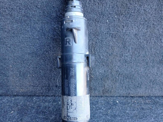 форсунка омывателя фары правая BMW X5 F15 2014, 4.0 л., дизель, АКПП, rubinschwarz metallic (x03), внедорожник 5 дв., полный привод, 7292658