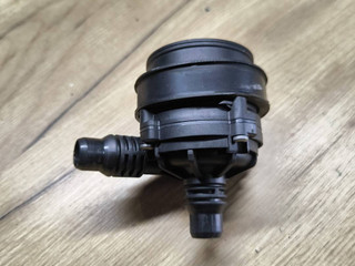 насос антифриза дополнительный BMW X5 G05 2021, 3.0 л., гибрид, АКПП, c27, внедорожник 5 дв., полный привод, 8651287, 11518651287