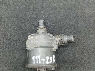 насос антифриза дополнительный BMW X5 G05 2021, 3.0 л., гибрид, АКПП, c27, внедорожник 5 дв., полный привод, 8671654