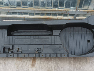 корыто пластиковое BMW X5 G05 2021, 3.0 л., гибрид, АКПП, c27, внедорожник 5 дв., полный привод, 7438263