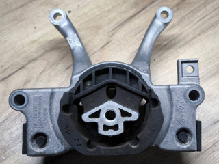 кронштейн КПП BMW M2 G87 2023, 3.0 л., S58B30A, бензин, АКПП, купе, задний привод, 8746449