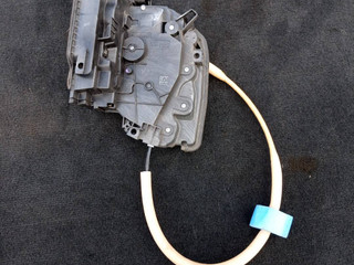 замок двери задней правой BMW 5 серия G30/G31 G30 2018, 3.0 л., B57 D30 A, дизель, АКПП, синий, седан, полный привод, правый руль, 51227477698, 7477698
