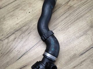 патрубок радиатора BMW M2 G87 2023, 3.0 л., S58B30A, бензин, АКПП, купе, задний привод, 17138096427, 8096427