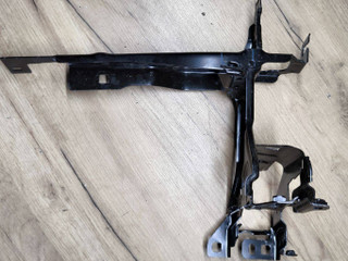 крепление фары правой BMW M2 G87 2023, 3.0 л., S58B30A, бензин, АКПП, купе, задний привод, 9501607, 51649501607