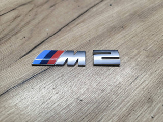 эмблема BMW M2 G87 2023, 3.0 л., S58B30A, бензин, АКПП, купе, задний привод