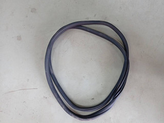 уплотнитель двери BMW 1 серия F40 2020, 2.0 л., B48A20E, бензин, c3n, полный привод, 7452335