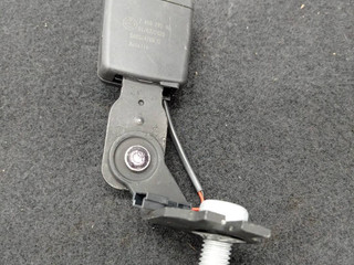 замок ремня безопасности BMW 1 серия F40 2020, 2.0 л., B48A20E, бензин, c3n, полный привод, 7456285, 72117456282