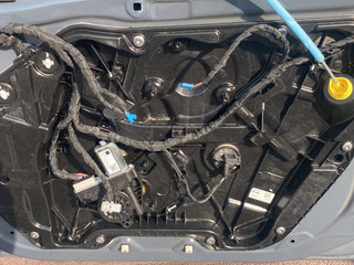 стеклоподъемник передний правый BMW 1 серия F40 2020, 2.0 л., B48A20E, бензин, c3n, полный привод, 5A02FB2
