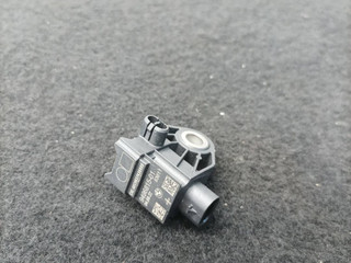 датчик удара BMW M4 G82/G83 G82 2022, 3.0 л., S58B30A, бензин, c4p, купе, задний привод, 9496815