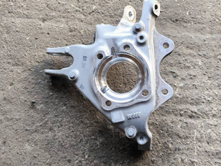 кулак задний левый BMW M2 G87 2023, 3.0 л., S58B30A, бензин, АКПП, купе, задний привод, 8095657