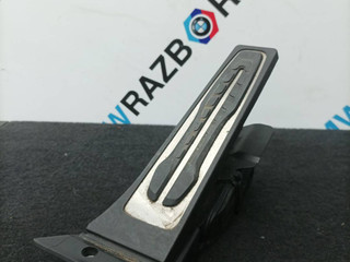 педаль BMW X5 G05 2019, 5.0 л., дизель, АКПП, 475, внедорожник 5 дв., полный привод, правый руль, 6871053