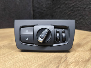 переключатель света BMW 3 серия F30/F31 [рестайлинг] F30 2016, 3.5 л., дизель, АКПП, седан, 9265305