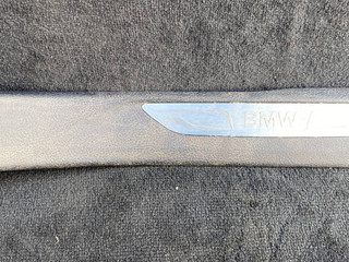 накладка на порог внутренняя BMW X5 F15 2014, 4.0 л., дизель, АКПП, rubinschwarz metallic (x03), внедорожник 5 дв., полный привод, 7284580