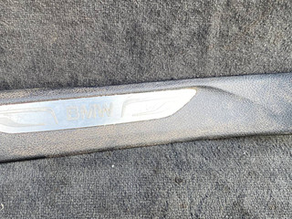 накладка на порог внутренняя BMW X5 F15 2014, 4.0 л., дизель, АКПП, rubinschwarz metallic (x03), внедорожник 5 дв., полный привод, 7284579