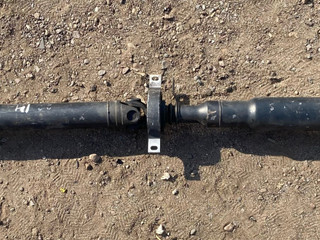 карданный вал BMW X5 F15 2014, 4.0 л., дизель, АКПП, rubinschwarz metallic (x03), внедорожник 5 дв., полный привод, 7589129