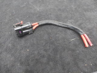 разъем (фишка) проводки BMW XM G09 G09 2023, 4.4 л., S68B44, бензин, электро, АКПП, 475, внедорожник 5 дв., полный привод, 586509, 9869534