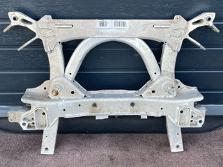 балка подвески передняя (подрамник) BMW i3 L01 [рестайлинг] I01 2019, электро, 6857710, 31106857710