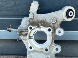 кулак задний левый BMW i3 L01 [рестайлинг] I01 2019, электро, 6852161, 33326852161