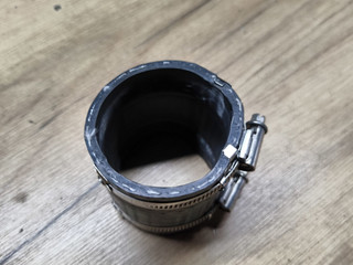 патрубок интеркулера BMW XM G09 G09 2023, 4.4 л., S68B44, бензин, электро, АКПП, 475, внедорожник 5 дв., полный привод, 7856923, 13717856923