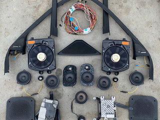 комплект акустики BMW 1 серия F40 2020, 2.0 л., B48A20E, бензин, c3n, полный привод, 9226358, 2622499, 2622468, 2622469, 5A38AB8, 9362561, 2622665, 6823294, 2622666, 2627278, 2627277, 5A2D558
