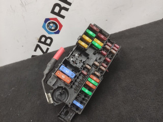 блок предохранителей BMW 1 серия F40 2020, 2.0 л., B48A20E, бензин, c3n, полный привод, 8720724, ROQA910118