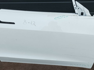 дверь передняя правая Tesla Model 3 1 поколение 2022, электро, задний привод, правый руль