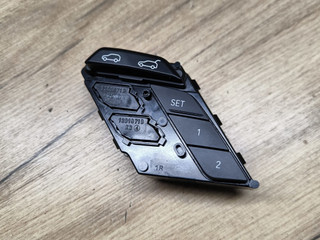 блок управления сиденьем BMW X6 G06 2020, 3.0 л., B57 D30 A, дизель, АКПП, внедорожник 5 дв., полный привод, 9436050