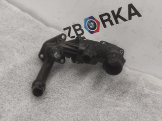 корпус термостата BMW X5 G05 2020, 5.0 л., дизель, внедорожник 5 дв., полный привод, 8576289