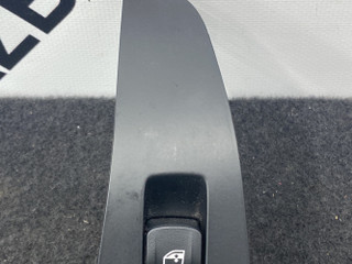 кнопка стеклоподъемника двери BMW X5 G05 2022, 3.0 л., B57 D30 B, дизель, 416, внедорожник 5 дв., полный привод, 9327031, 7465929