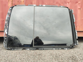 люк BMW X7 G07 2022, 3.0 л., бензин, внедорожник 5 дв., полный привод