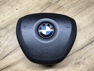 подушка безопасности водителя BMW 5 серия F07/F10/F11 [рестайлинг] 2013, 3.0 л., N57 D30 A, дизель, АКПП, задний привод, 6783839