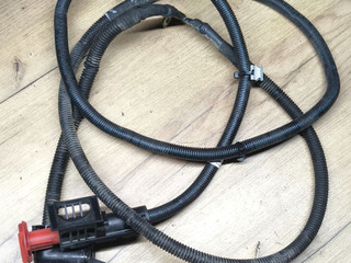 плюсовой провод аккумулятора Mercedes-Benz Sprinter W907/W910 W910 2022, 2.0 л., OM 654.920, дизель, 6МКПП, микроавтобус, передний привод, 725009000