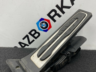 педаль BMW 7 серия G11/G12 G11 2017, 4.0 л., дизель, x03 rubin-metallic black, седан, полный привод, 35426871053, 6871053