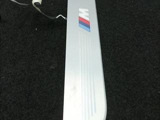 накладка на порог внутренняя BMW 7 серия G11/G12 G11 2017, 4.0 л., дизель, x03 rubin-metallic black, седан, полный привод, 8061028