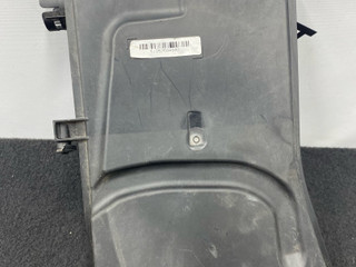 резонатор воздушного фильтра BMW 7 серия G11/G12 G11 2017, 4.0 л., дизель, x03 rubin-metallic black, седан, полный привод, 13718575041, 8575041