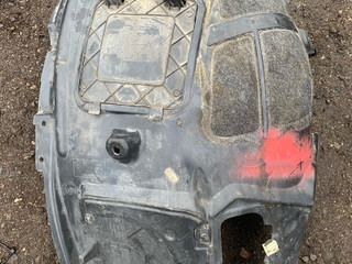 защита арок передняя правая (подкрылок) BMW 7 серия G11/G12 G11 2017, 4.0 л., дизель, x03 rubin-metallic black, седан, полный привод, 7340194