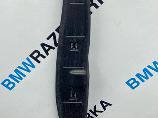уплотнитель BMW 7 серия G11/G12 G11 2017, 4.0 л., дизель, x03 rubin-metallic black, седан, полный привод, 7330656