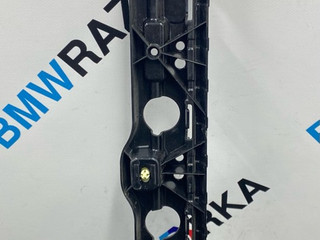Кронштейн крепления порога BMW 7 серия G11/G12 G11 2017, 4.0 л., дизель, x03 rubin-metallic black, седан, полный привод, 7357133