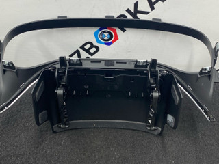 рамка панели приборов BMW 7 серия G11/G12 G11 2017, 4.0 л., дизель, x03 rubin-metallic black, седан, полный привод, 9327069
