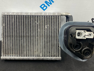 испаритель кондиционера BMW 8 серия G14/G15 G15 2019, 4.0 л., дизель, купе, полный привод, 9496915