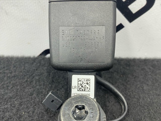 замок ремня безопасности BMW 8 серия G14/G15 G15 2019, 4.0 л., дизель, купе, полный привод, 7467899
