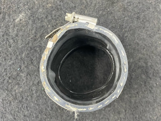 патрубок интеркулера BMW M8 F91/92 F93 2020, 4.4 л., S63 B44 B, бензин, АКПП, седан, полный привод, 7856923, 13717856923