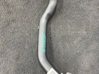 патрубок радиатора BMW M3 G80/G81 G80 2023, 3.0 л., S58B30A, АКПП, седан, полный привод, 8088928, 64218088928