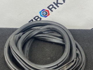 уплотнитель двери BMW M3 G80/G81 G80 2023, 3.0 л., S58B30A, АКПП, седан, полный привод, 7407375