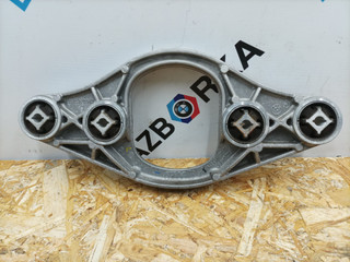 кронштейн редуктора BMW M3 G80/G81 G80 2023, 3.0 л., S58B30A, АКПП, седан, полный привод, 8090205