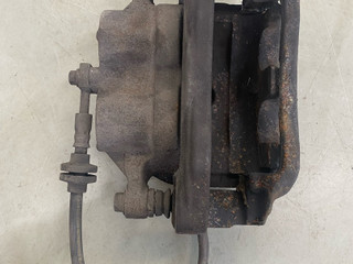 суппорт передний левый Volkswagen Crafter 2 поколение SZC 2022, 2.0 л., дизель, 6МКПП, b4/b9a, передний привод