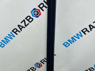 Уплотнитель стекла BMW X7 G07 [рестайлинг] G07 2024, 4.0 л., дизель, АКПП, 416, внедорожник 5 дв., полный привод, 7428675, 7428676