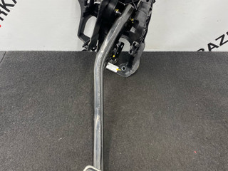 педаль тормоза BMW X7 G07 [рестайлинг] G07 2024, 4.0 л., дизель, АКПП, 416, внедорожник 5 дв., полный привод, 6874279