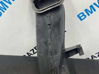 воздухозаборник BMW X7 G07 [рестайлинг] G07 2024, 4.0 л., дизель, АКПП, 416, внедорожник 5 дв., полный привод, 8635093